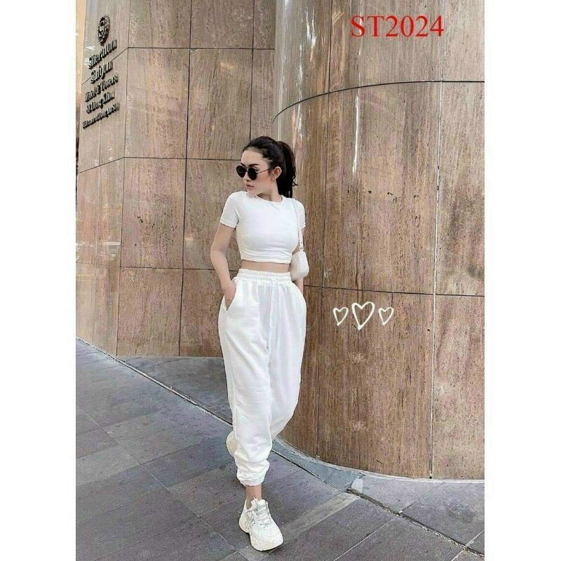 Bộ áo croptop - chất liệu borip mềm mịn - phong cách trẻ trung và năng động