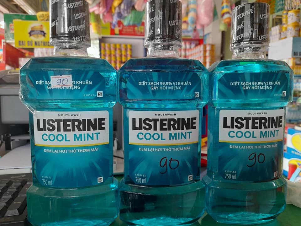 Nước xúc miệng Listerine Cool Mint 750ml.giúp ngăn ngừa mảng bám