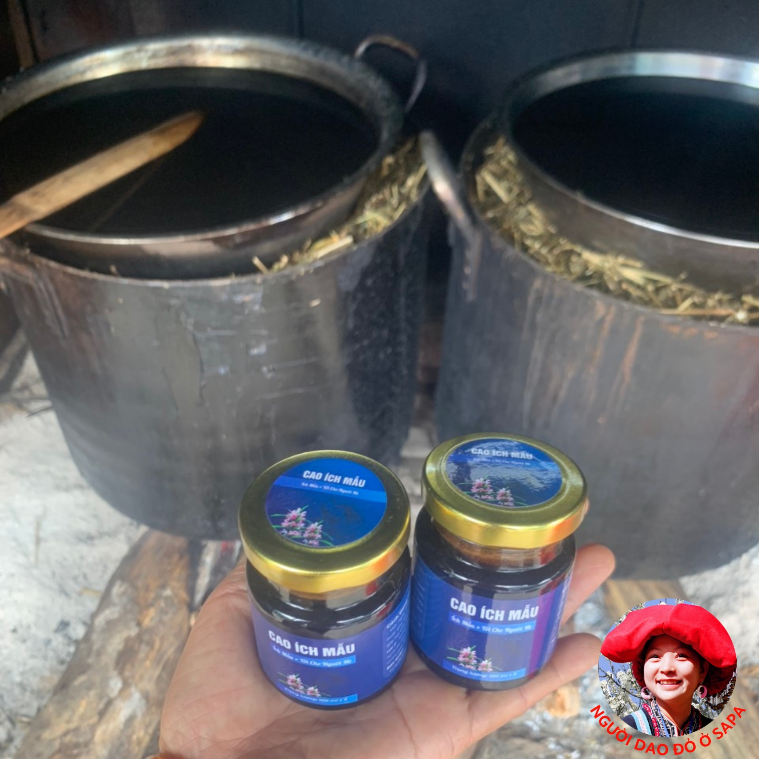 Cao ích mẫu nguyên chất nấu thủ từ 100% cây ích mẫu tươi và khô, cao ích mẫu nước điều kinh tiêu thuỷ, giảm đau bụng kinh