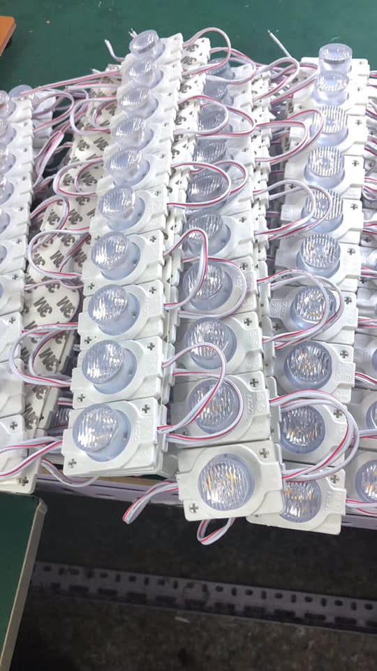 Đèn led mắt trâu, Led rọi mắt trâu, chuyên dùng chiếu rọi biển hộp đèn, khung tranh, 1 dây 20 bóng led mắt trâu.