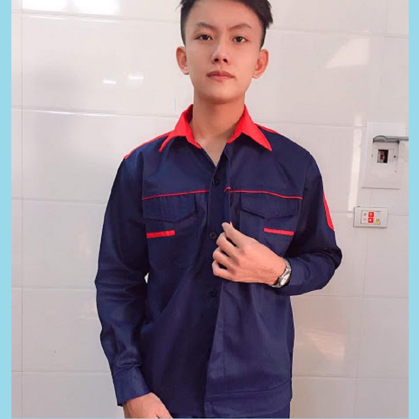 Áo bảo hộ lao động nam nữ SHUNI màu than phối đỏ cài nút cúc – SHUNI013A,  áo bảo hộ cao cấp, áo bảo hộ lao động vải kaki liên doanh loại dày, đồng phục kỹ sư,công ty, xây dựng, nông nghiệp, làm việc