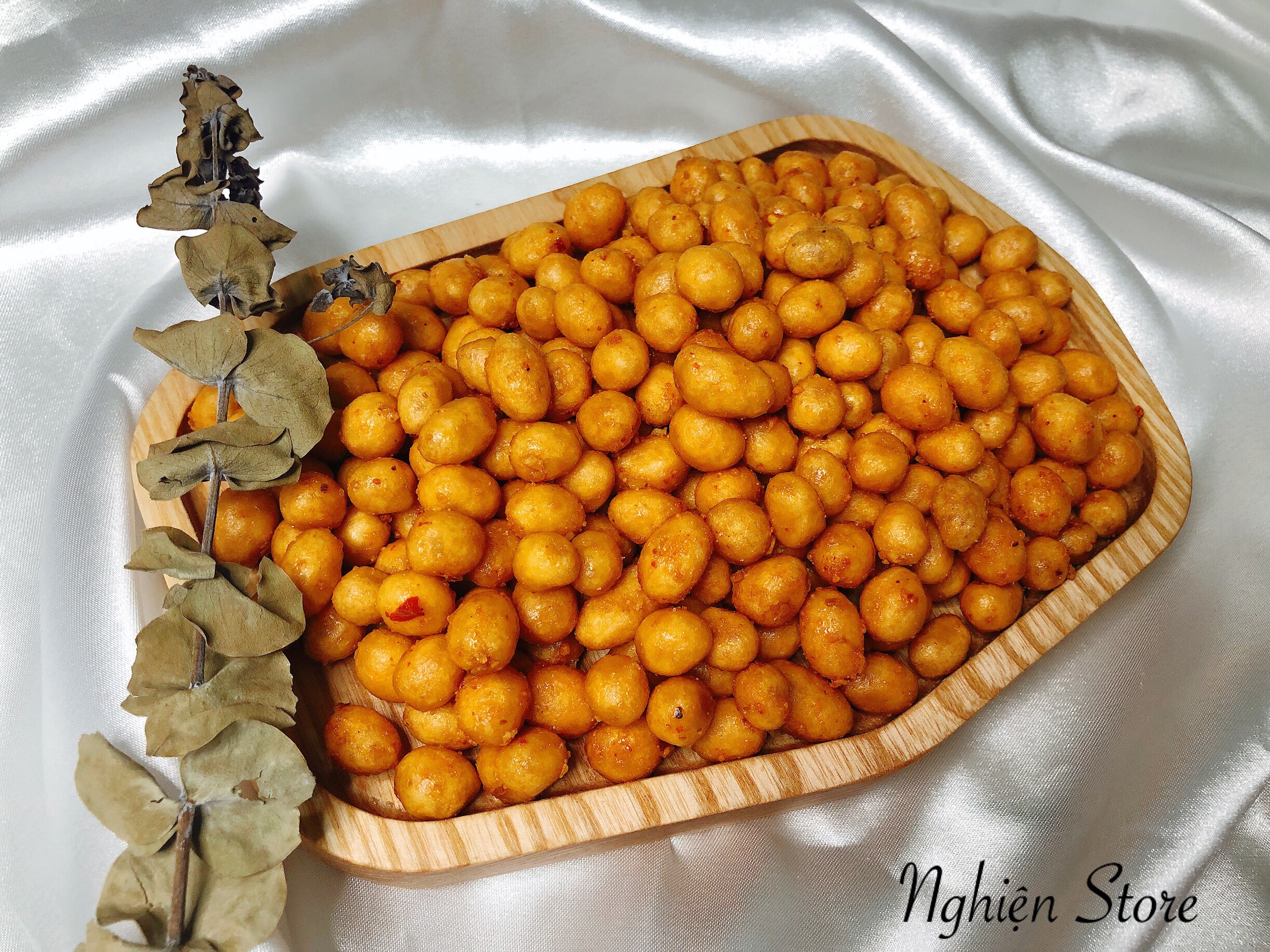 Đậu phộng da cá tỏi ớt 200gr
