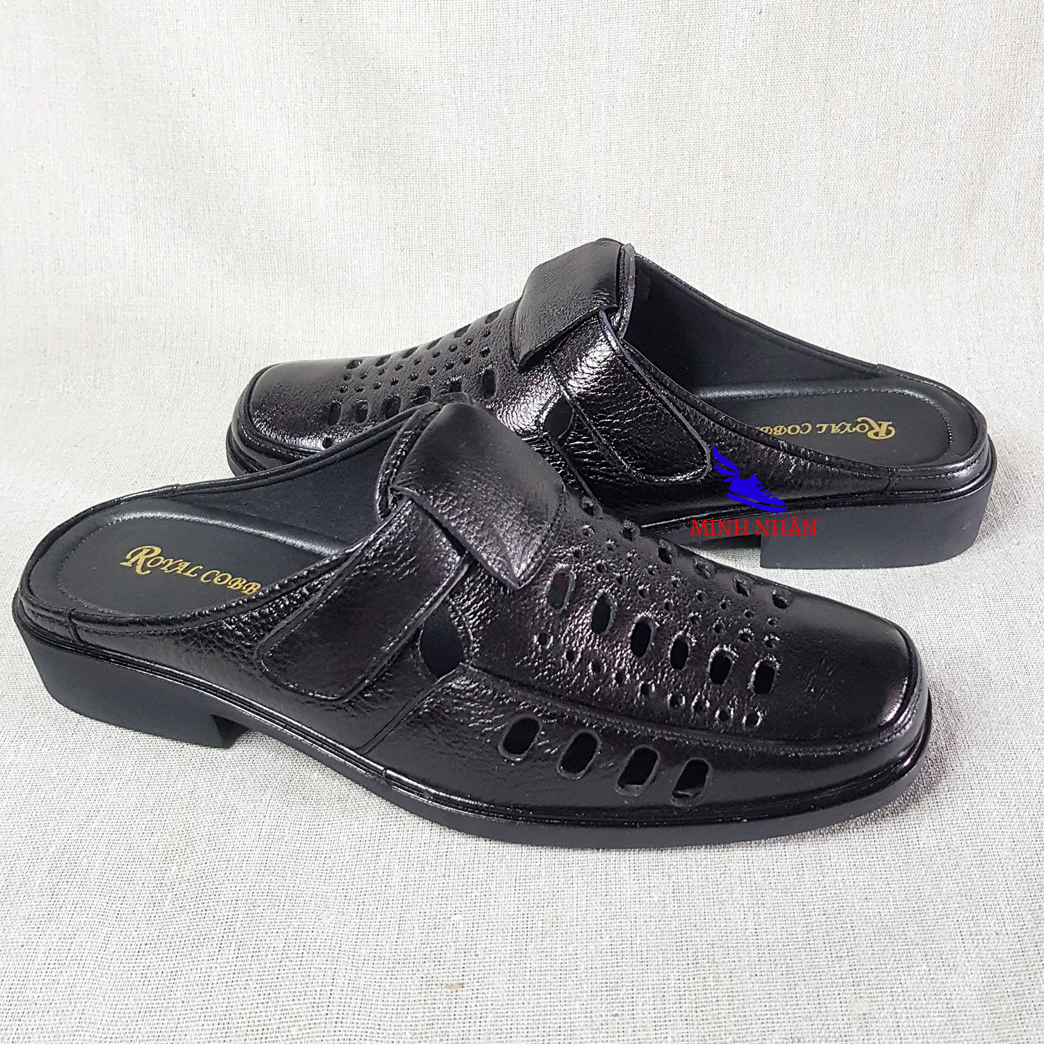  Giày Sục Nam Da Bò Dép SaBo Nam Da bò Dép Nam Bít Mũi có KHÂU ĐẾ Giày rọ nam da bò BẢO HÀNH 1 NĂM Giày mùa hè đục lỗ thoáng khí giày lười nam da bò đục lỗ Men’s Summer Shoes R-1 màu đen 