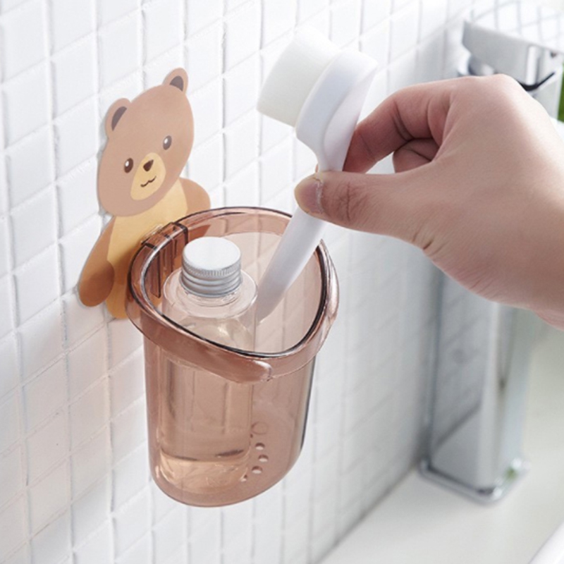 Cốc gấu dán tường đựng bàn chải kem đánh răng