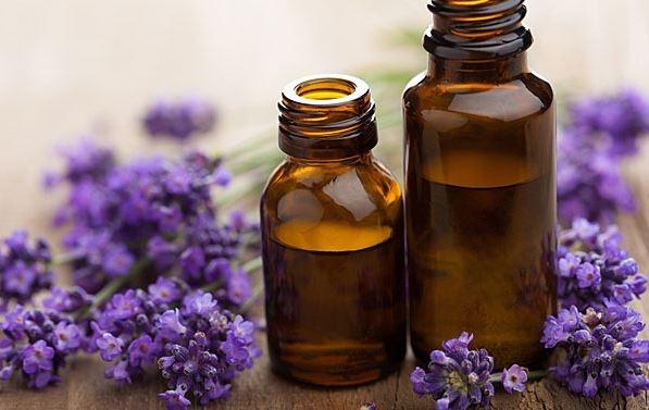 Tinh dầu hoa oải hương Lavender 100ml -muì thơm quến dũ nồng nàn - được nhiều bạn tre ưu chọn