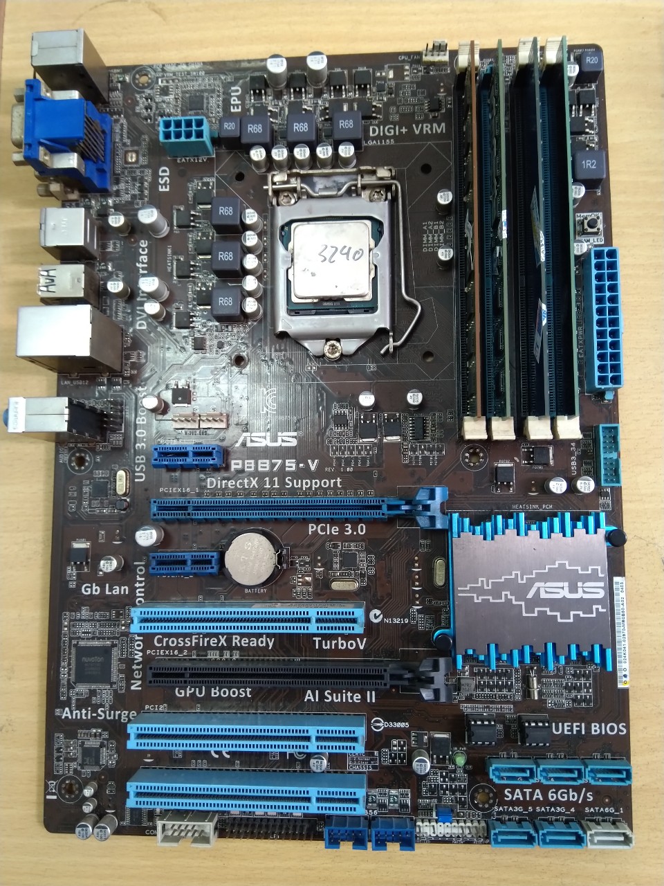 Chip máy tính i3 3220 sk1155