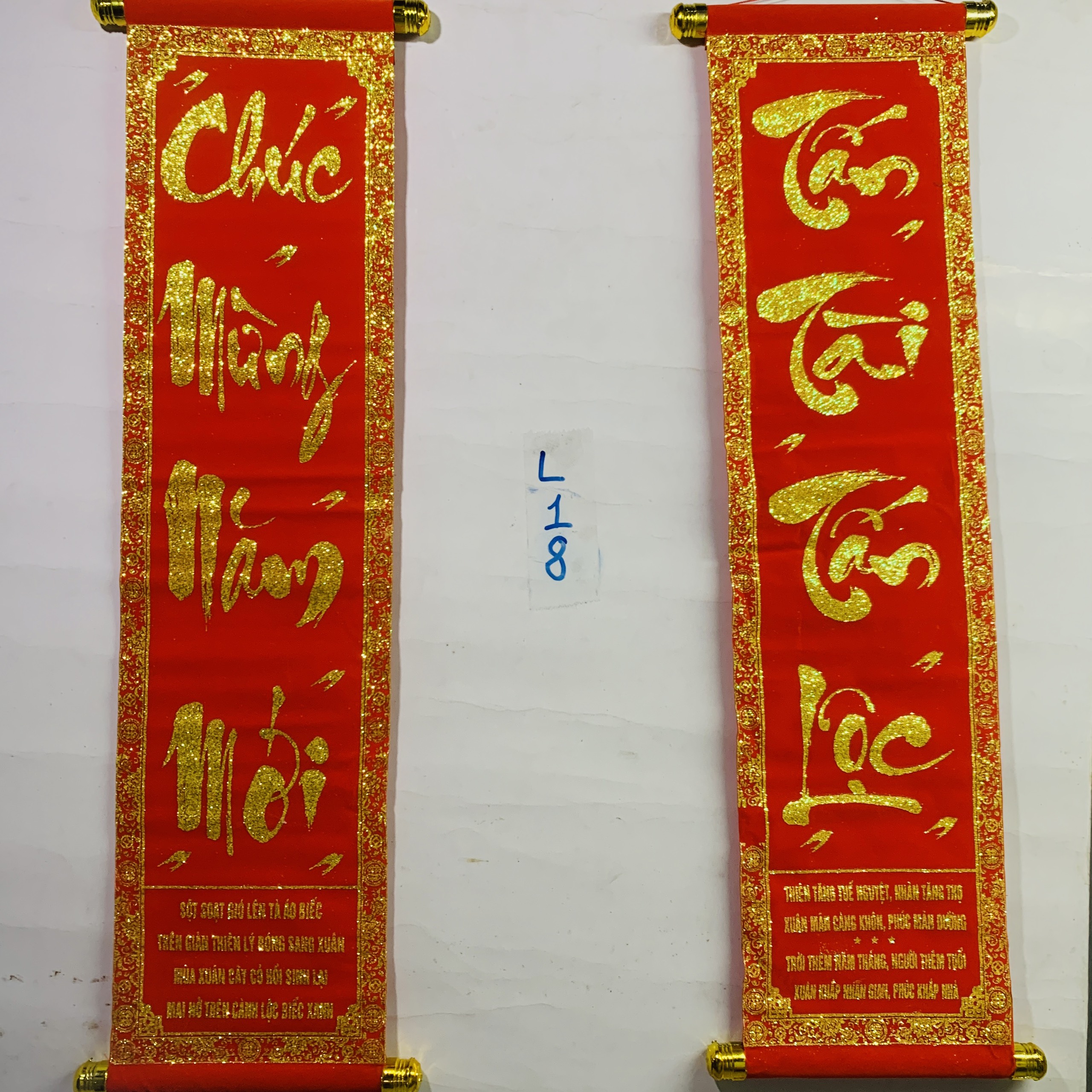Liễn nhung câu đối đỏ trang trí Tết