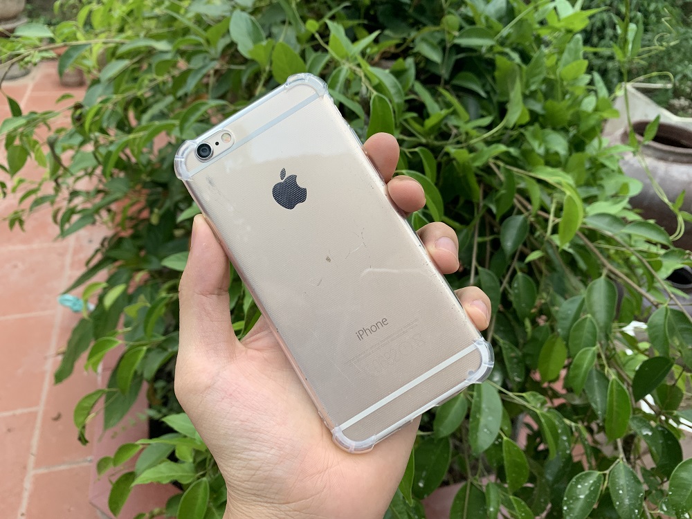 Ốp lưng iphone 6/6s trong suốt silicon chống sốc
