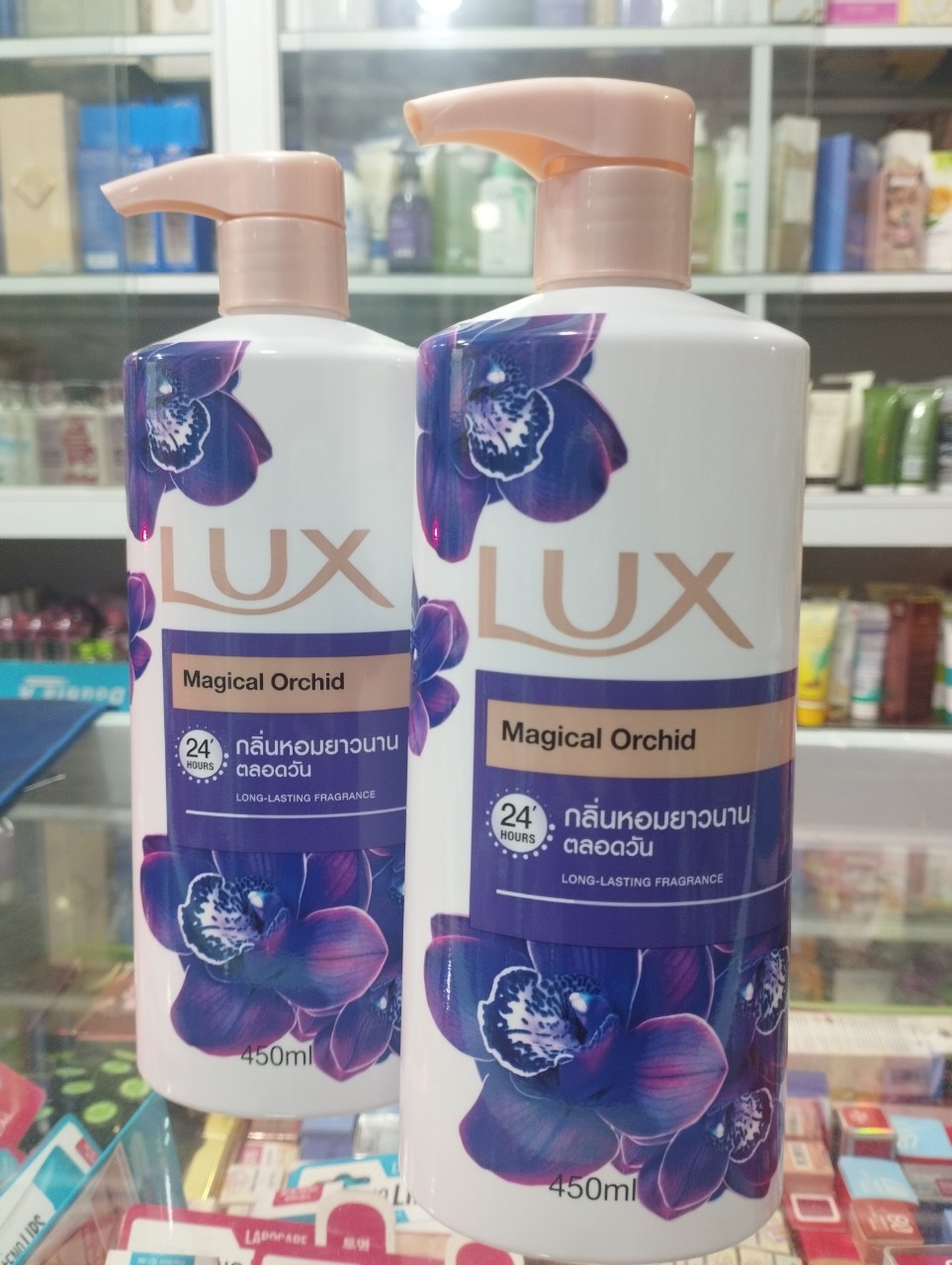 Sữa tắm quyến rũ nồng nàng Lux Magical Spell 450ml