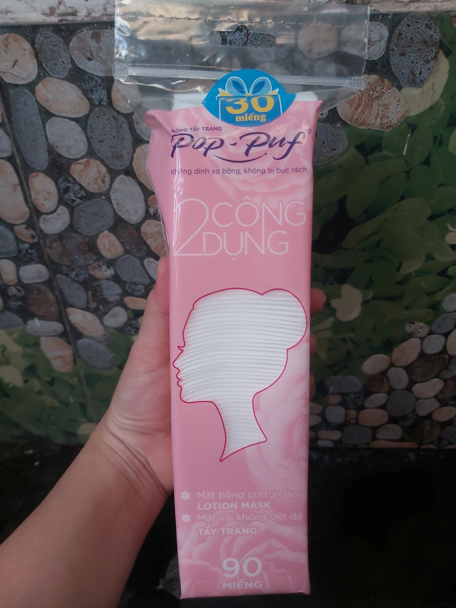 - Túi 90 miếng bông tẩy trang Pop puf 2 công dụng