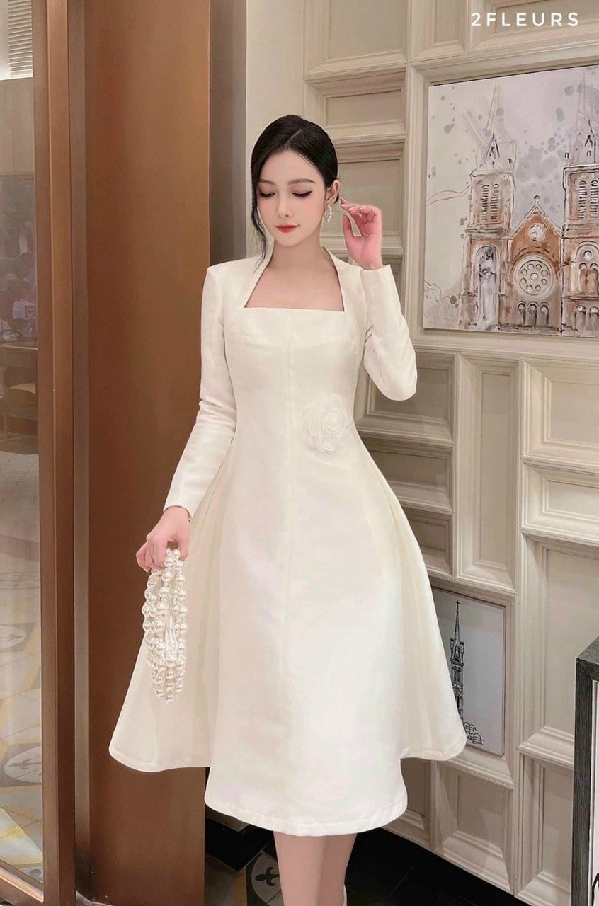 Đầm Tapta Tay Dài Đính Bông Sang trọng