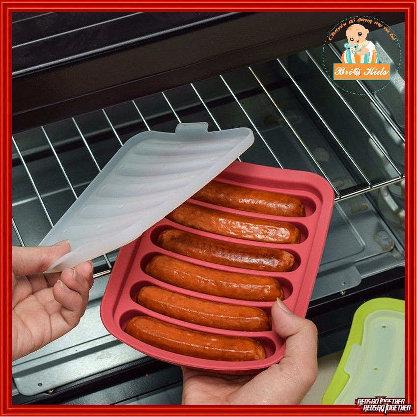 Khuôn silicon làm xúc xích cho bé ăn dặm