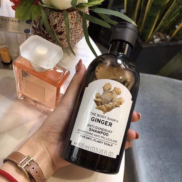 Dầu gội gừng tươi the body shop ginger anti-dandruff