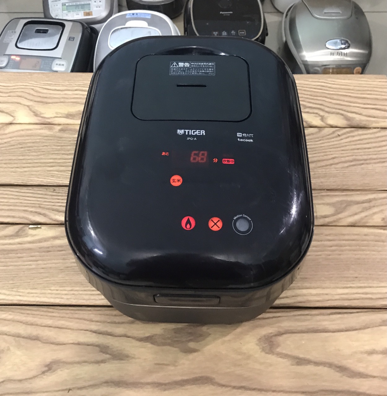 Nồi cơm điện cao tần nội địa Nhật Bản Tiger tacook cảm ứng hàng hiếm đẹp keng