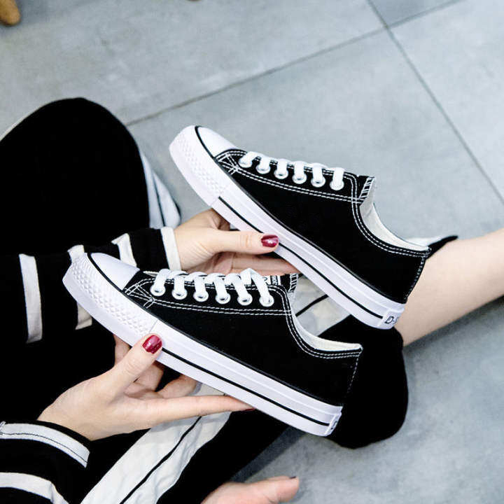 Giày thể thao nữ Giày Converse Classic Đen Thấp Cổ, Giày Sneaker êm chân thời trang hàn quốc STYFANI đi học