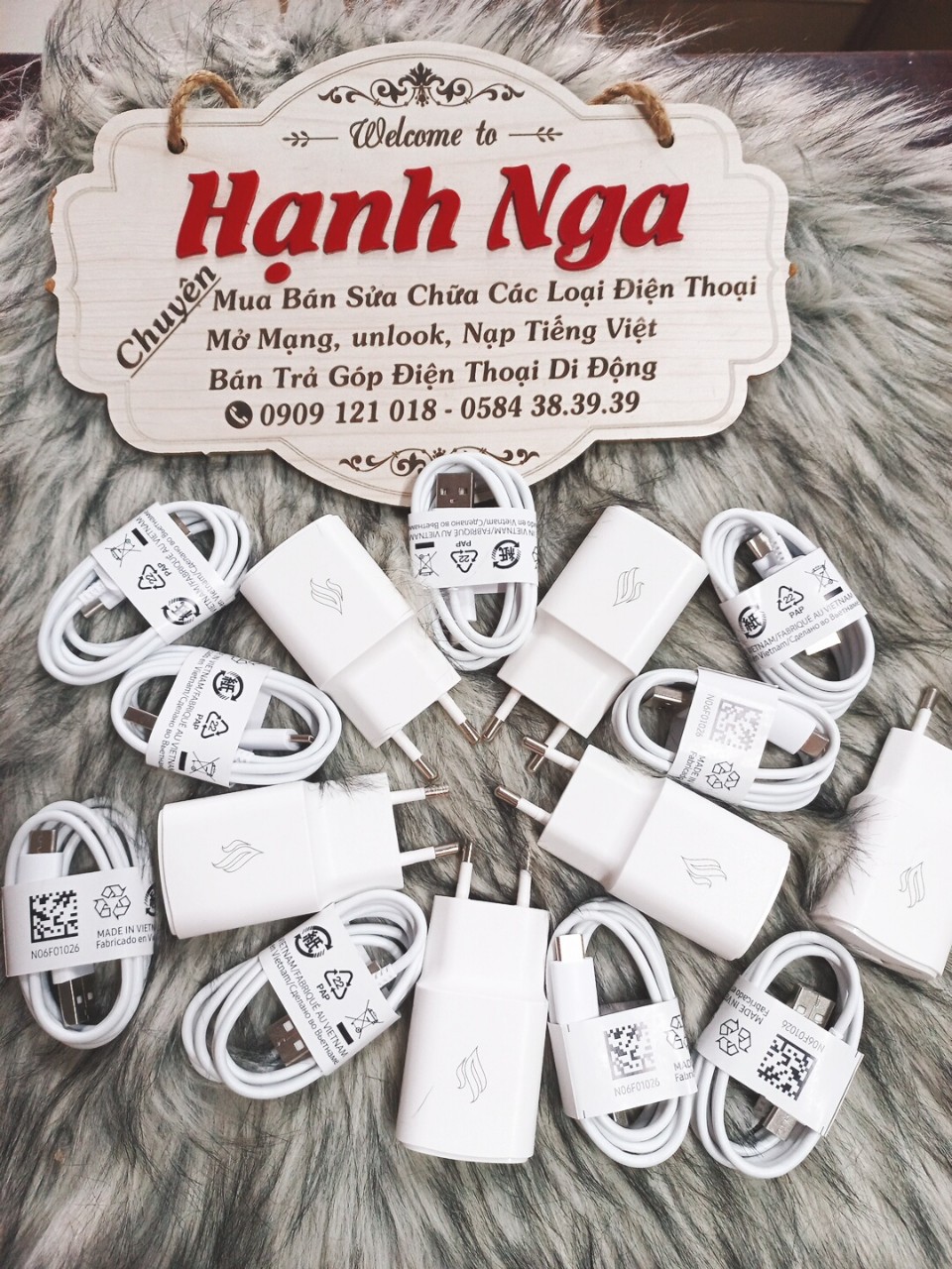 BỘ SẠC VSMART 18W QUALCOMM QUICK CHARGE 3.0 HÀNG CHÍNH HÃNG(SAMSUNG,OPPO,REALME,XIAOMI,NOKIA....)