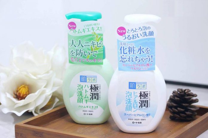 Sữa rửa mặt hadalabo dạng bọt nhật bản