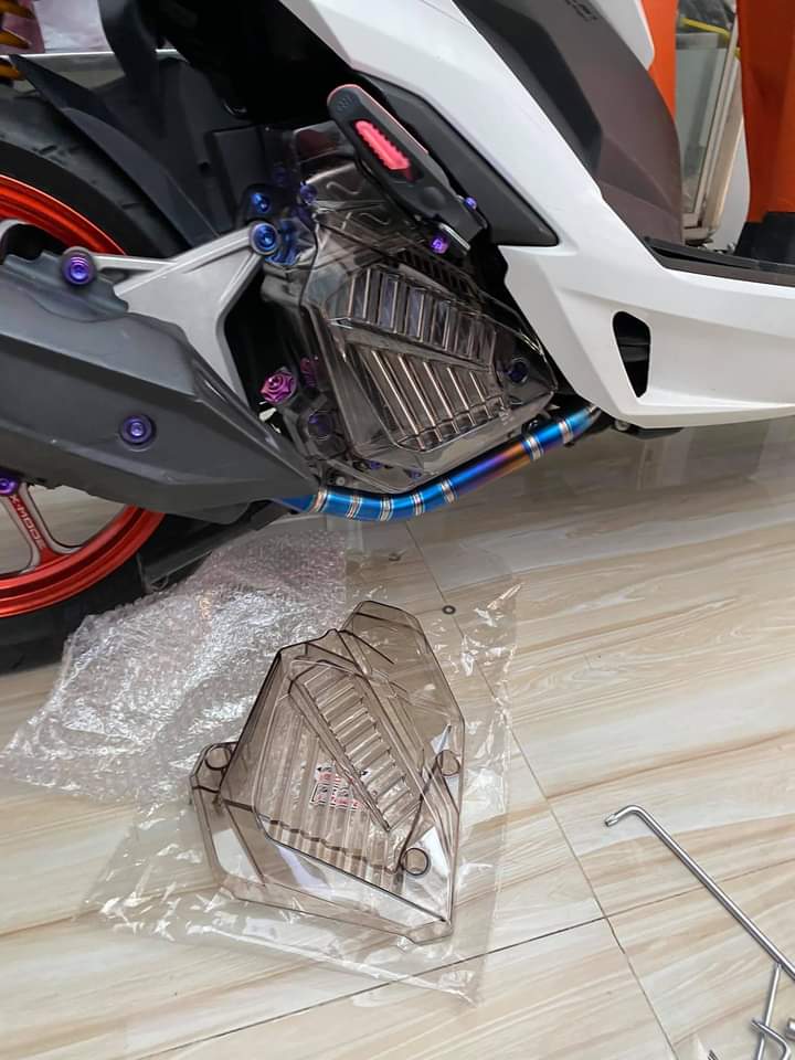 [HCM]che két nước màu khói cho Vario/Ab2020