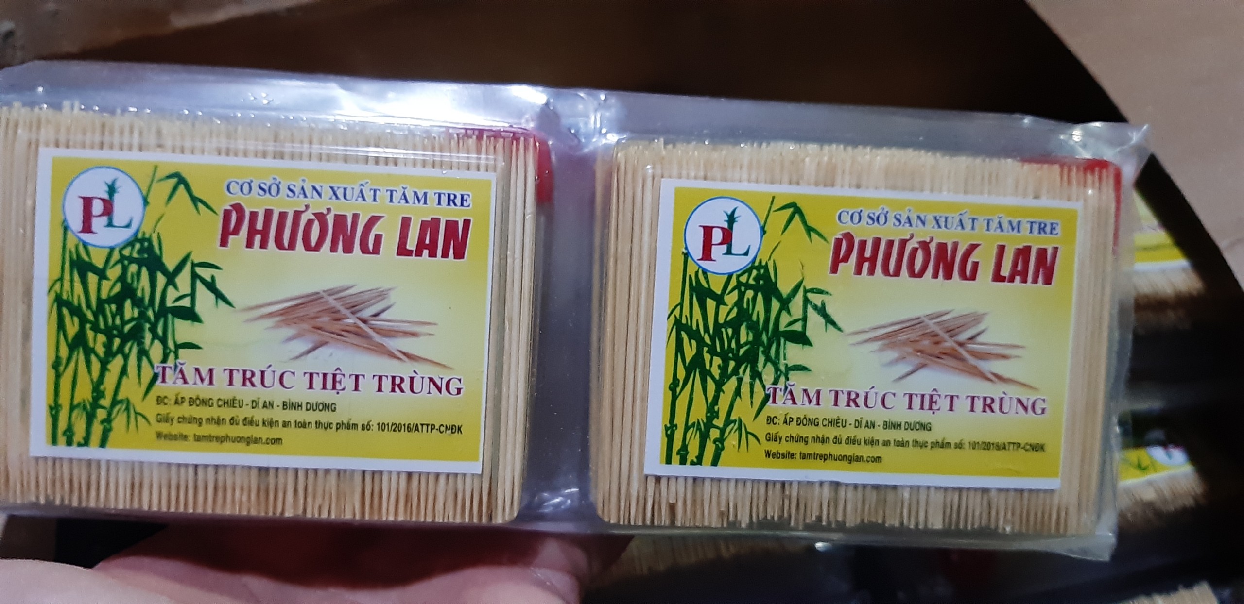 Bộ 10 bịch tăm xỉa răng 2 đầu nhọn 100% từ tre