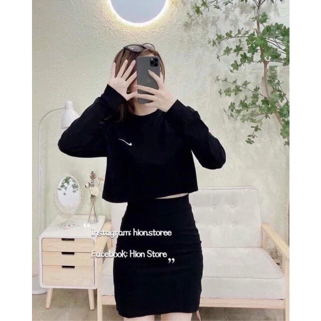 Sét váy len tăm lô gô ngực NT12