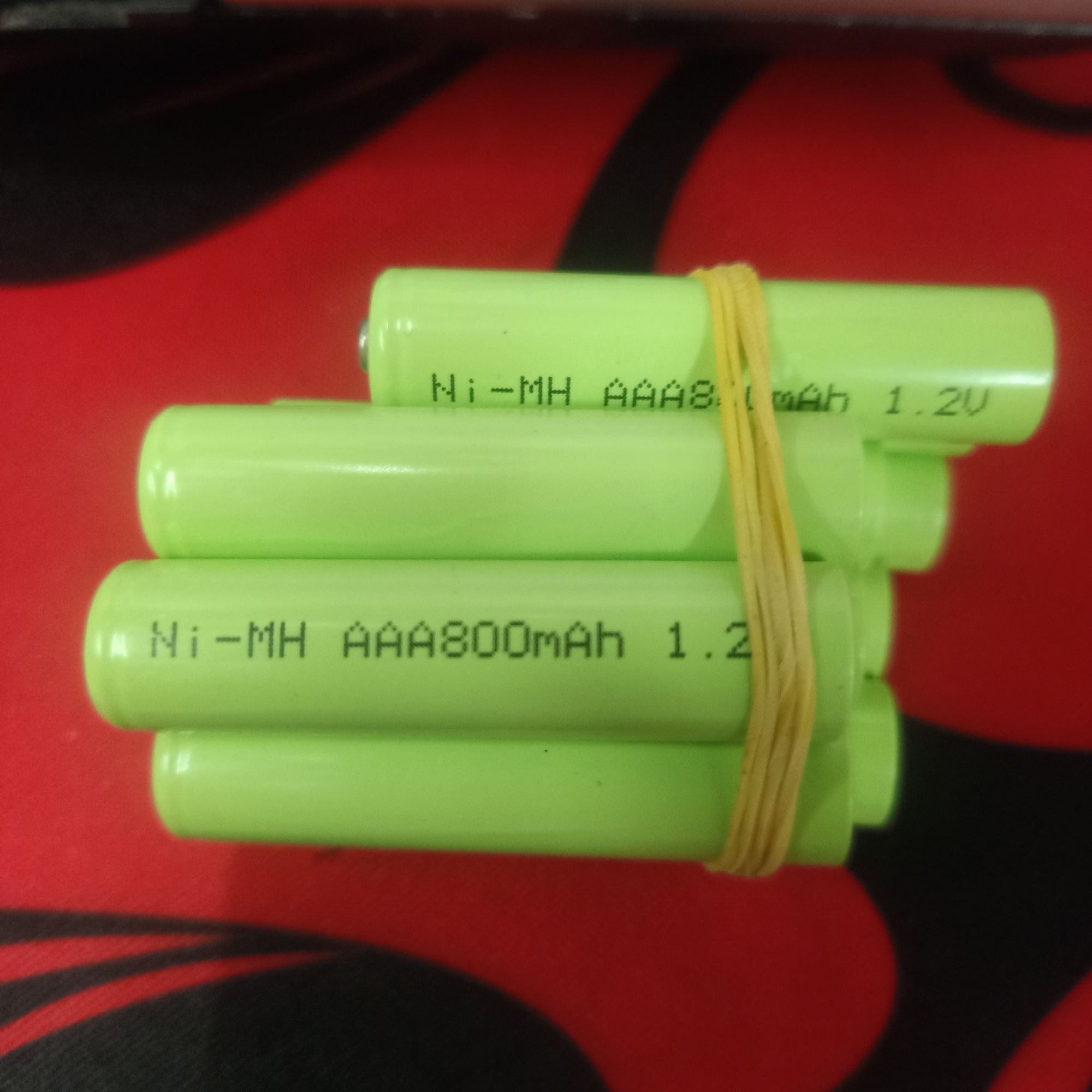HL.PIN 3A(AAA) 1.2V SẠC DUNG LƯỢNG 800MAH.