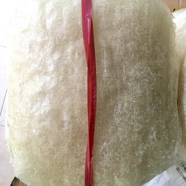 Bánh tráng gạo giòn nhúng nước - Đặc sản Bình Định