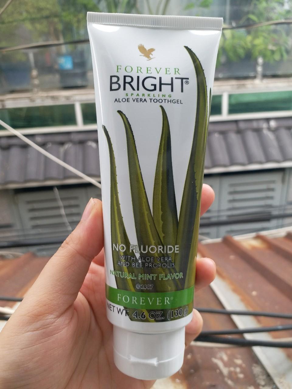 [HCM]KEM ĐÁNH RĂNG LÔ HỘI Forever Bright Toothgel (130ml)