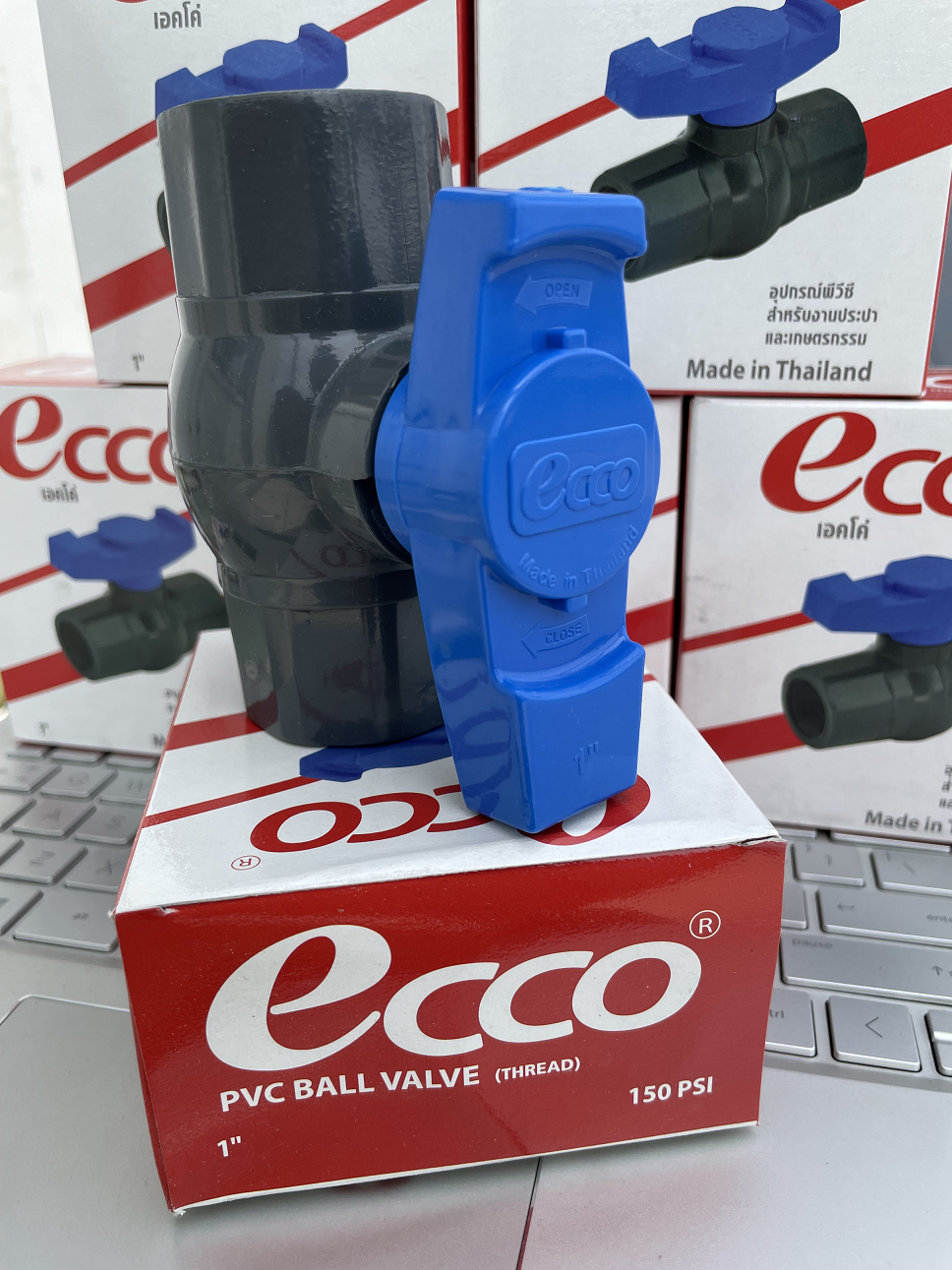 Van khóa nước  cao cấp ECCO phi 34 có ren trong nhập khẩu từ Thái Lan