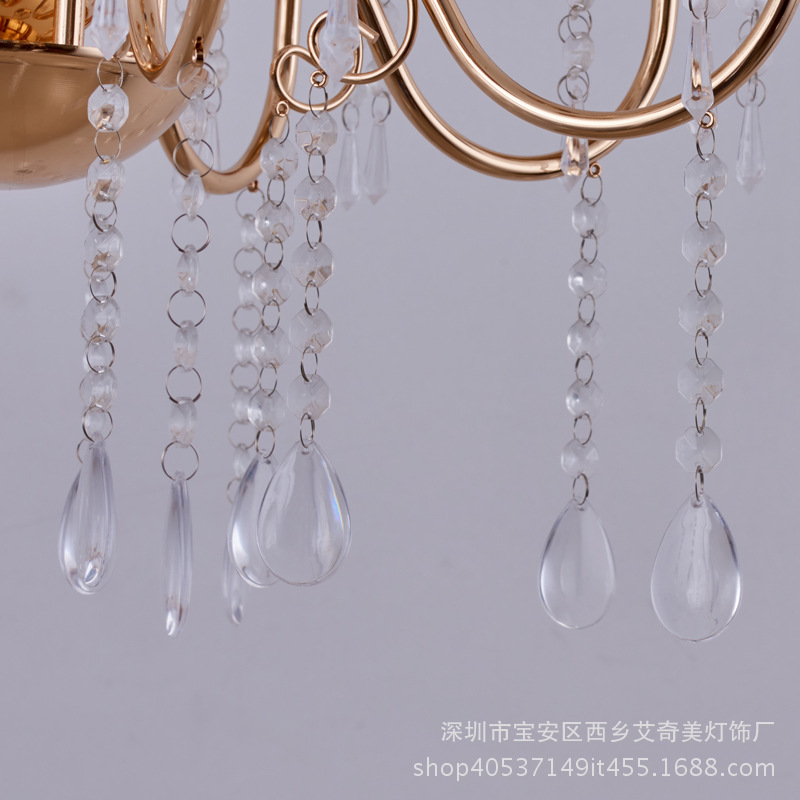Đèn chùm sắt treo trần trang trí đám cưới sự kiện nhà hàng khách sạn