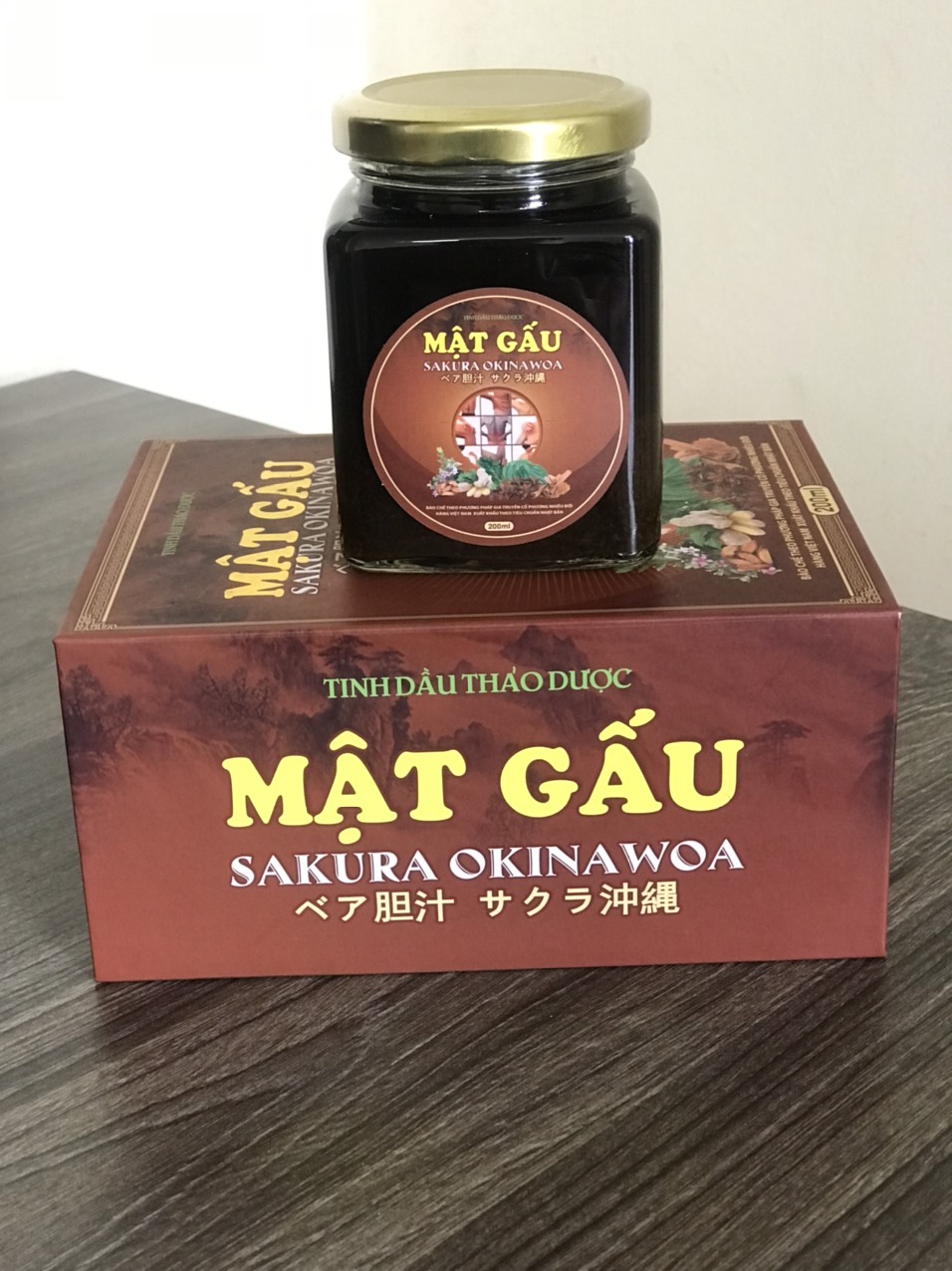 Tinh dầu thảo dược dùng để xoa bóp sakura okinawoa