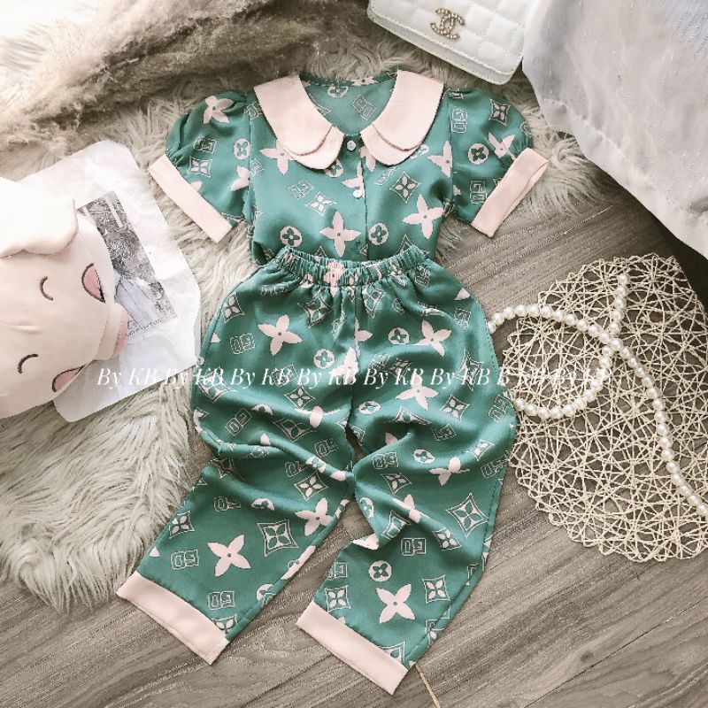 Pizama áo cộc quần dài bé gái