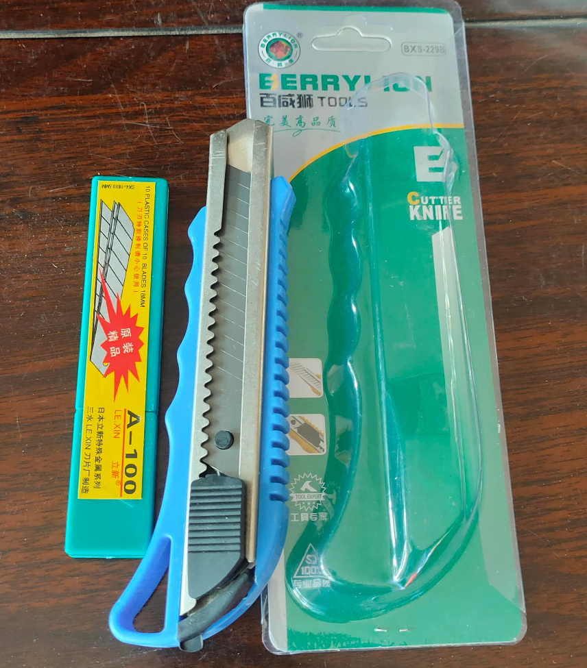 Combo Dạo rọc giấy lớn Berrylion + hộp 10 lưỡi dao rọc lớn A100