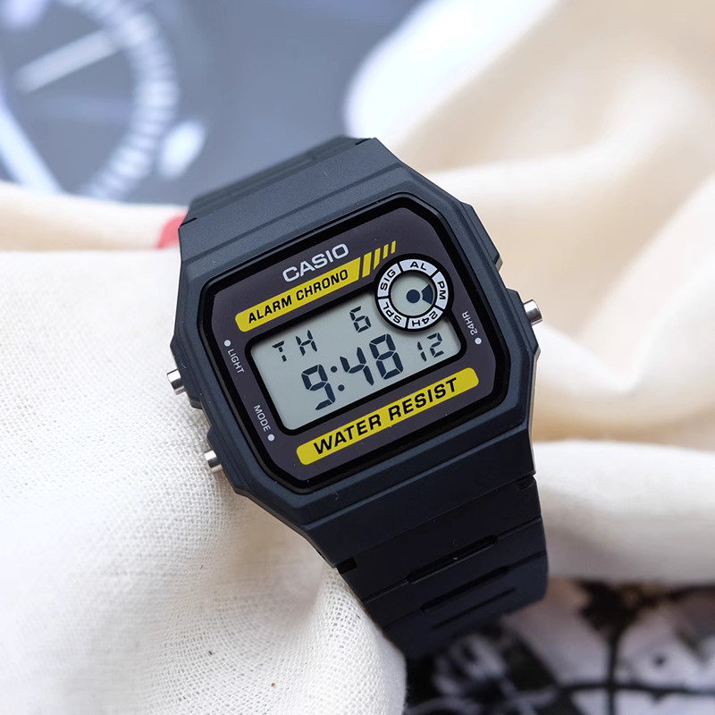 ĐỒNG HỒ ĐIỆN TỬ CASIO UNISEX WR F94 DÂY CAO SU MẶT NHỰA - ĐỒNG HỒ NAM NỮ THỜI TRANG