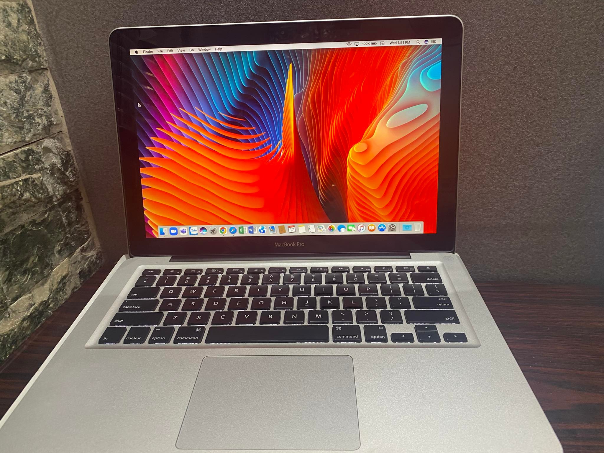 Máy tính cũ mac pro 13in core i7 2.80ghz/ram 8gb ssd 256gb