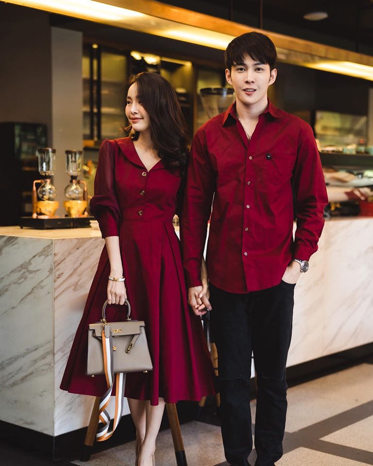 Set đồ đôi nam nữ đỏ phối tay voan