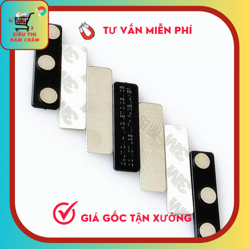 Bảng tên nhân viên có nam châm 3 nút hít mạnh tiện ích
