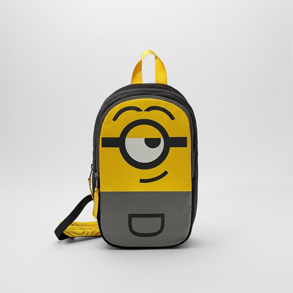 Balo chéo zara Minion