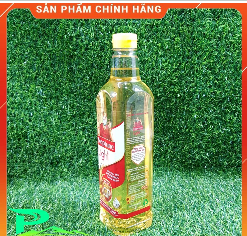 COMbo Dầu ăn Neptune  light 1L .1GÓI GIẤY ĂN Silkwell 10 cm