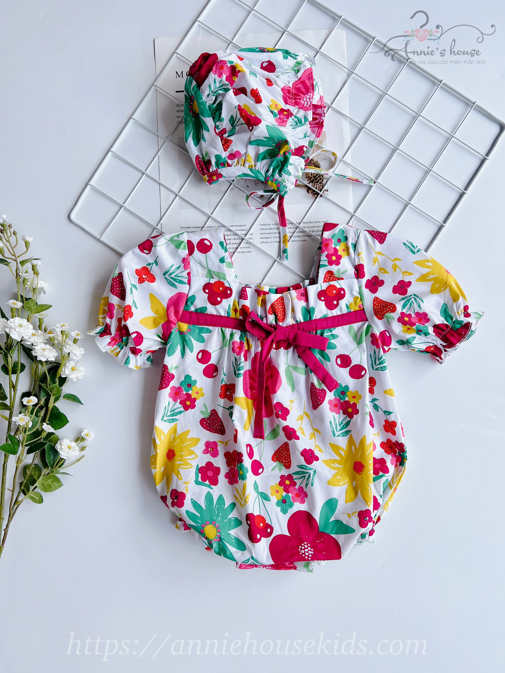 Đồ body cho bé gái Annie [Bộ bodysuit nơ trước ngực hoa] cho bé từ 3-24 tháng