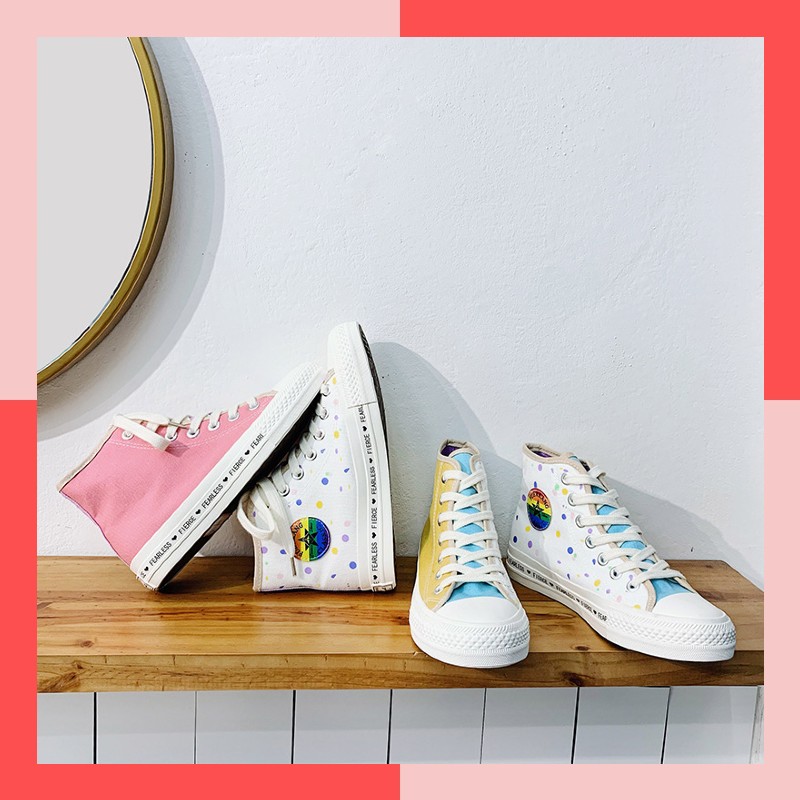 Giày Nữ Hai vạt màu loại mới nhất 2020