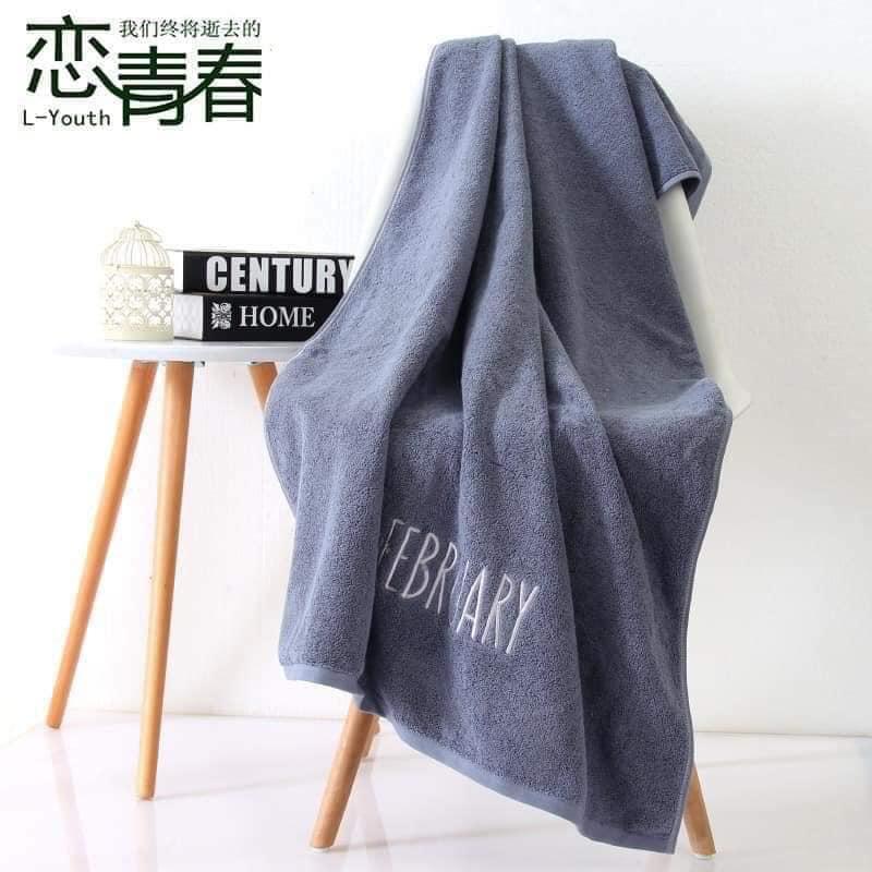Khăn tắm july ,khăn tắm thêu logo tháng bằng tiếng anh