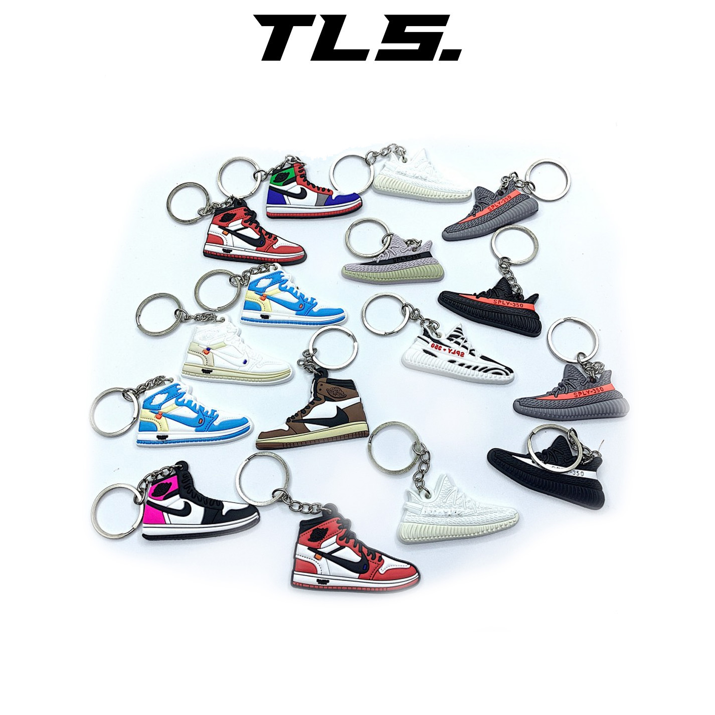 Móc khóa sneaker ngẫu nhiên chất liệu nhựa dẻo PVC