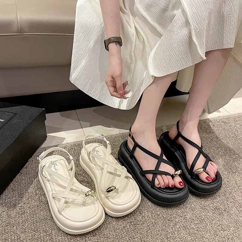 Dép nữ Sandal quai mỏng xỏ đính nhẫn đế cao 6cm A25 (GiàyBiBi)