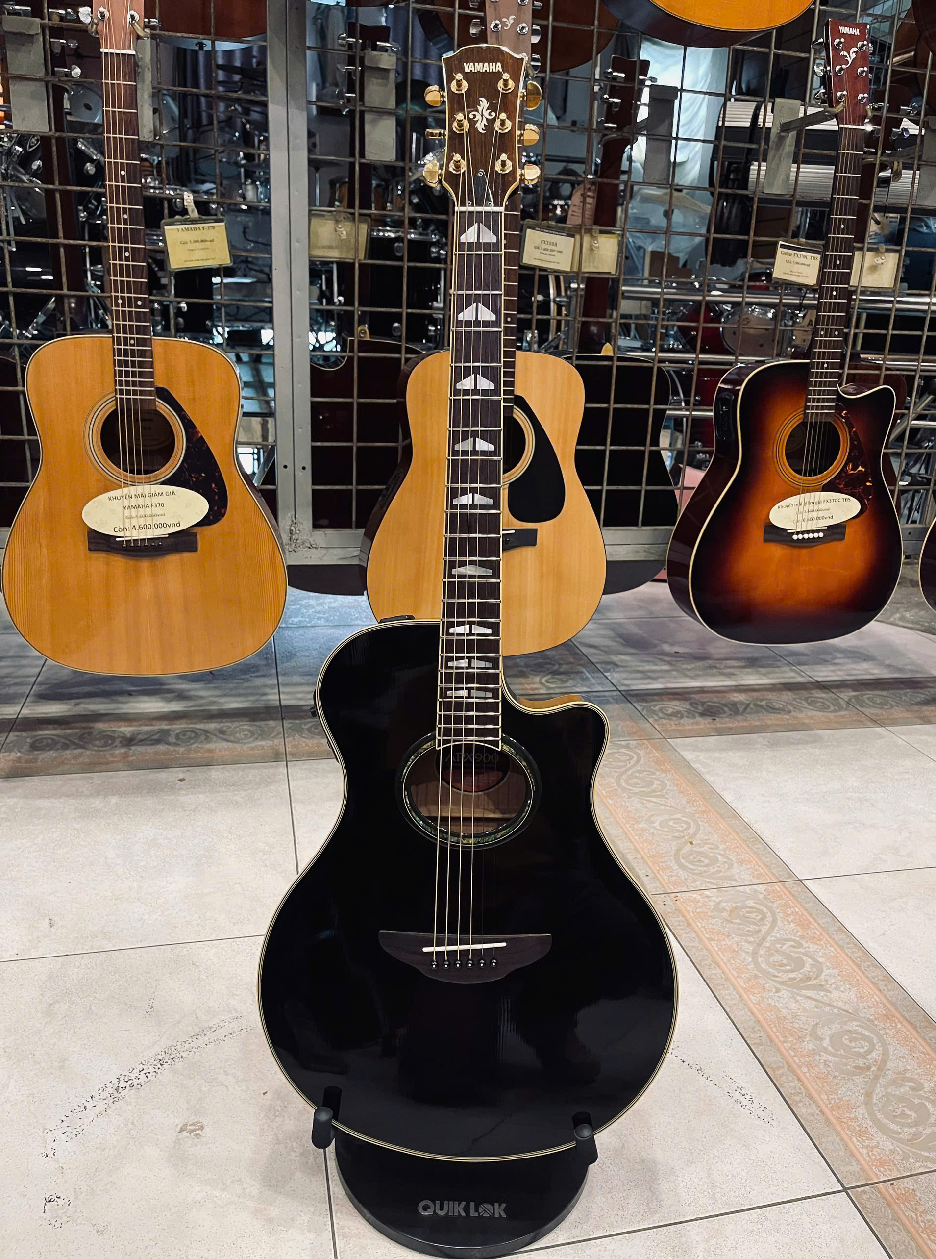[Thanh lý hàng trưng bày] Đàn guitar Yamaha APX900 MBL cao cấp có EQ tặng kèm bao đàn