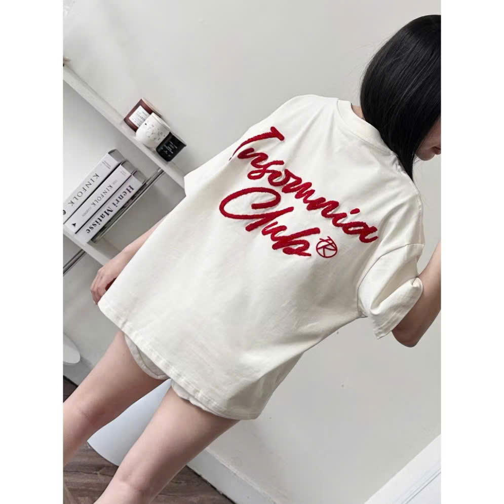 Áo thun in chữ nổi INSO CLUB, form rộng cổ tròn, tay lỡ trending xu hướng thể thao, Men Lì Fashion, Thời Trang, Độc Đẹp Vải Dày Mịn Thoáng Mát, Kiểu Dáng Năng Động Trẻ Trung