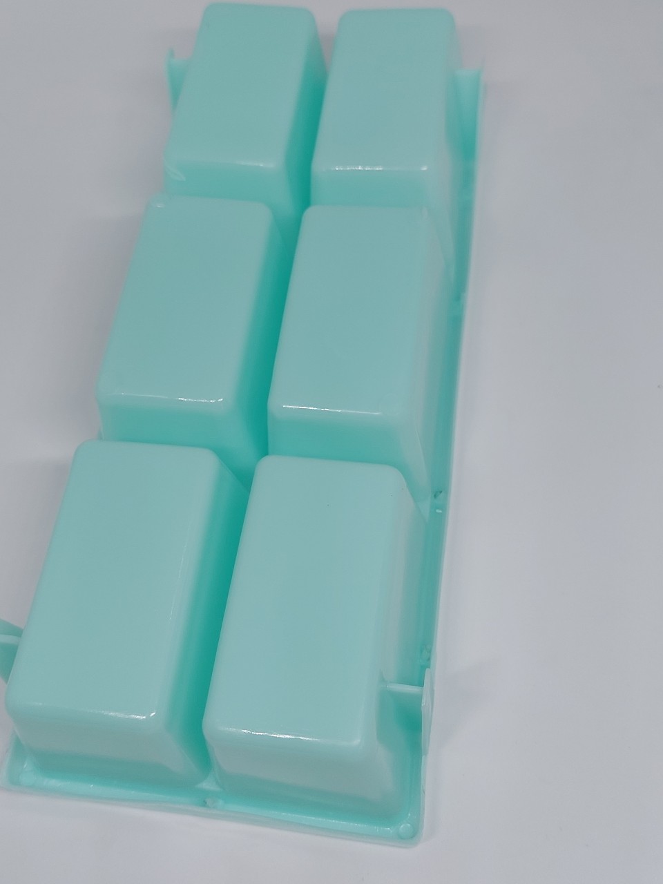 Combo lốc 5 khay đá nhựa uống bia 6 viên dk 01 - vt