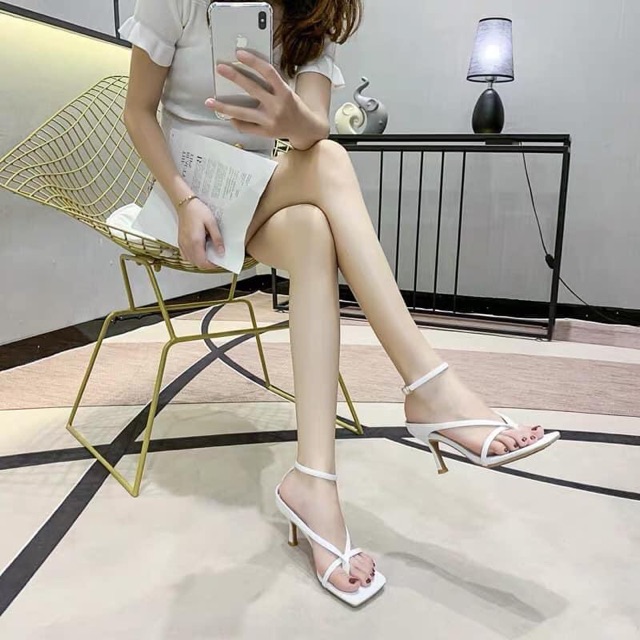 [HCM]Sandal cao gót kẹp ngón dễ thương