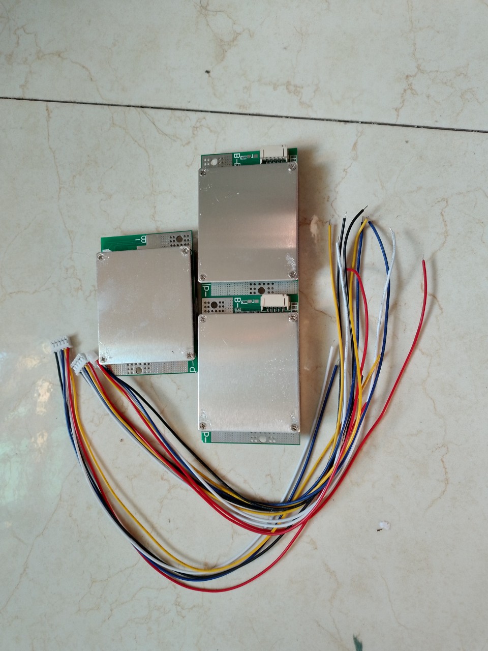 Mạch BMS bảo vệ pin lithium 3,2v 4s 100A sạc xả chung cổng tiện lợi