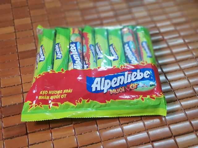 COMBO 2 Thỏi Kẹo alpenliebe xoài nhân muối ớt, chua chua cay cay ngon ngất ngây