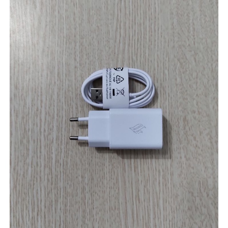 Sạc vsmart, cáp sạc vsmart, củ sạc vsmart, tai nghe vsmart chính hãng, hỗ trợ sạc nhanh 18w chân sạc type c qc 3.0